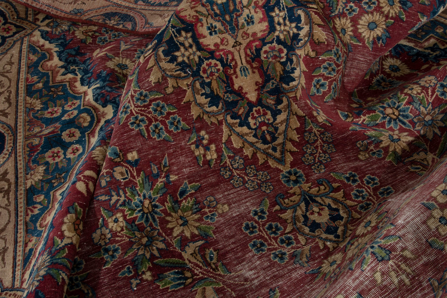 CAN_4261 - 6' x 9'3"