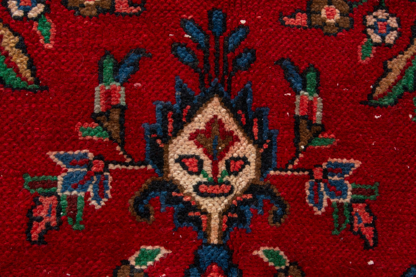 CAN_4300 - 5'2" x 8'2"