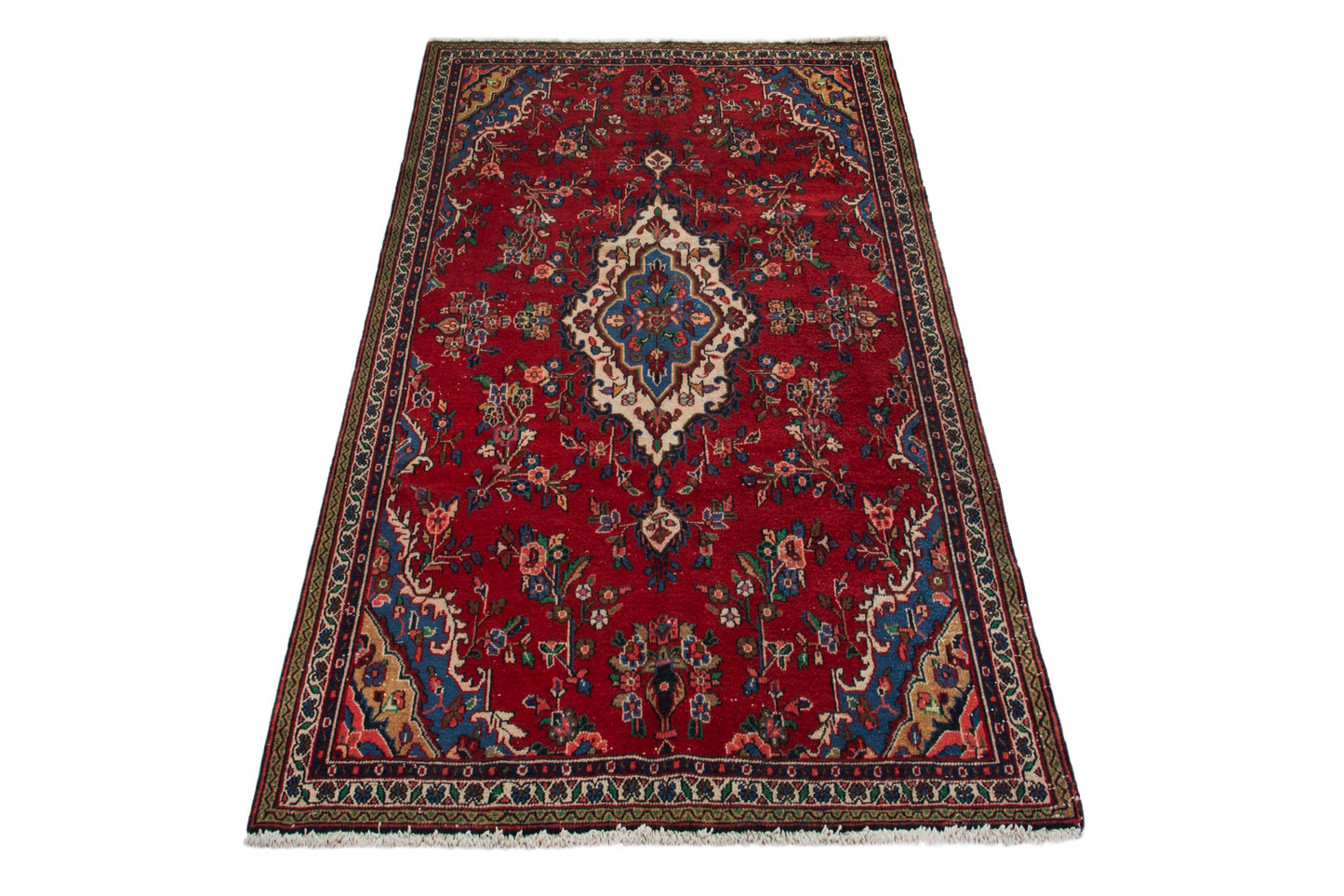 CAN_4300 - 5'2" x 8'2"