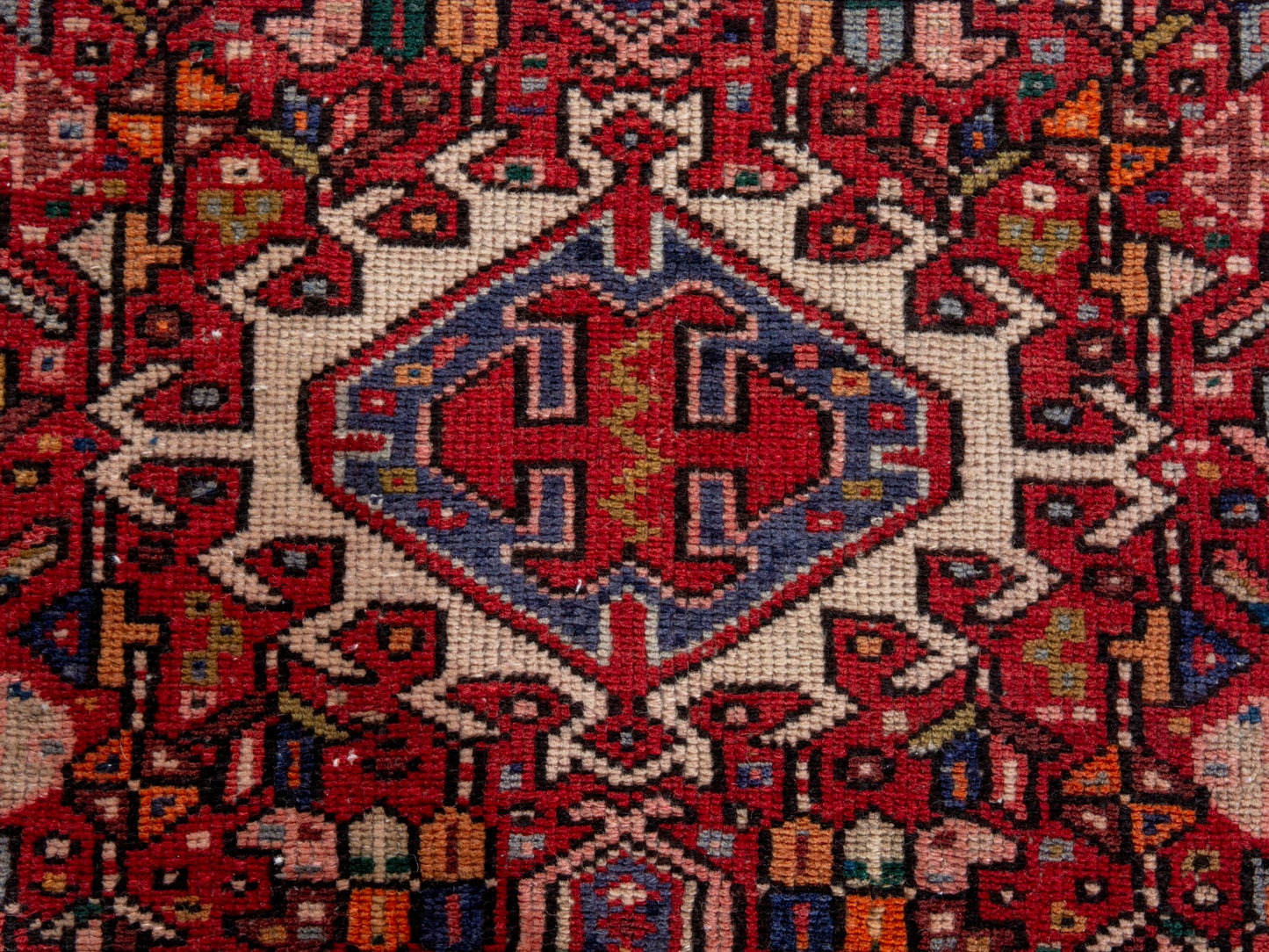 CAN_4306 - 2'2" x 6'9"