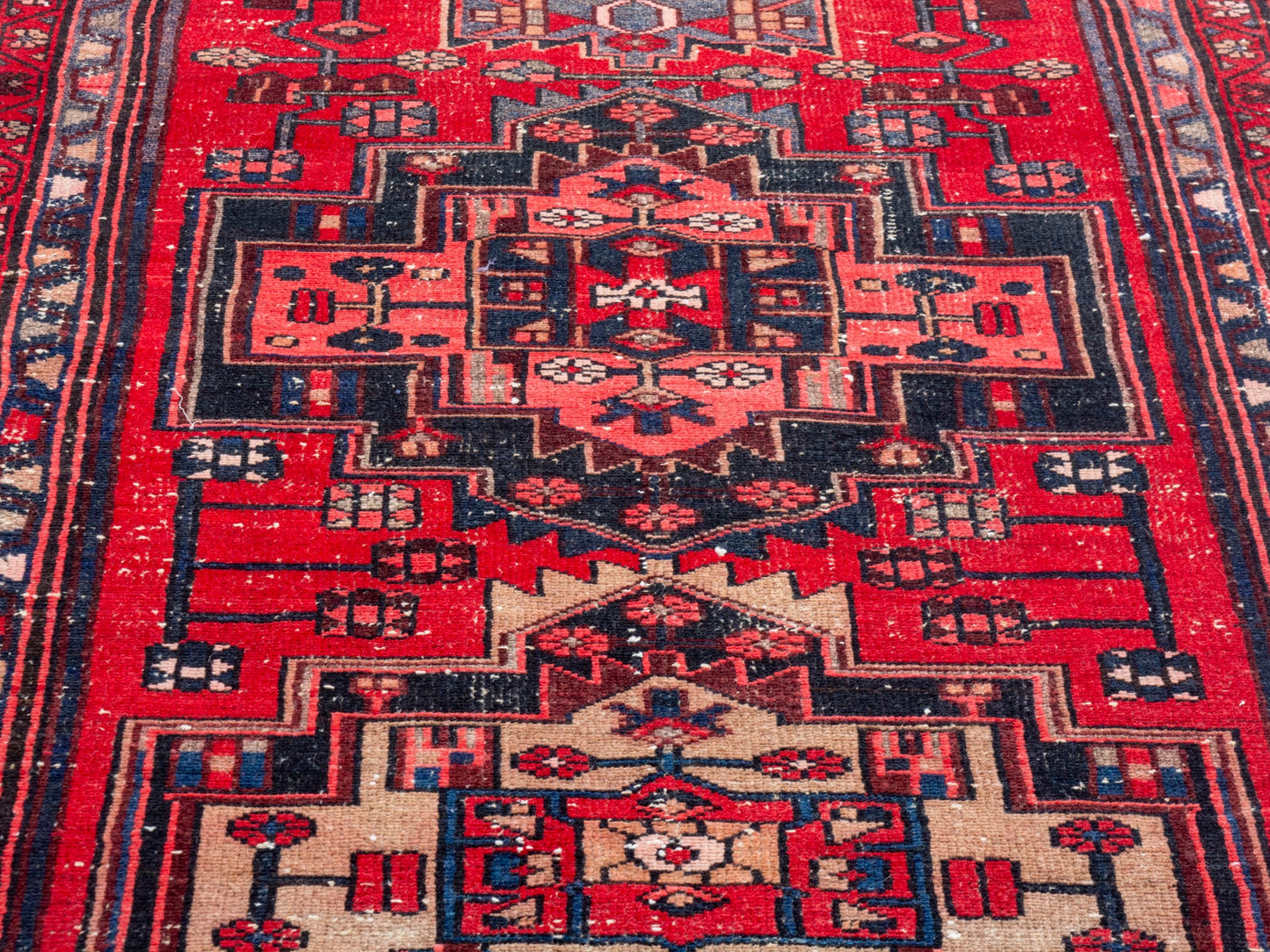 CAN_4307 - 3'1" x 9'8"