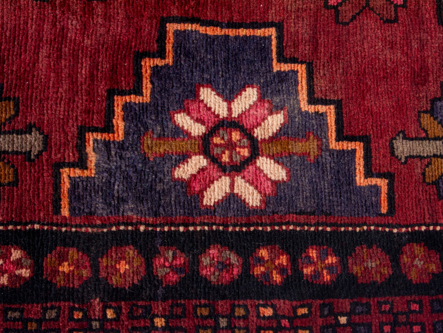 CAN_4309 - 2'11" x 9'8"