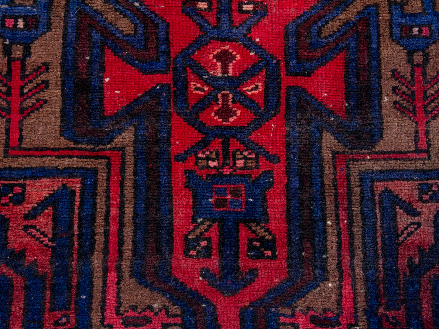 CAN_4311 - 1'10" x 8'10"