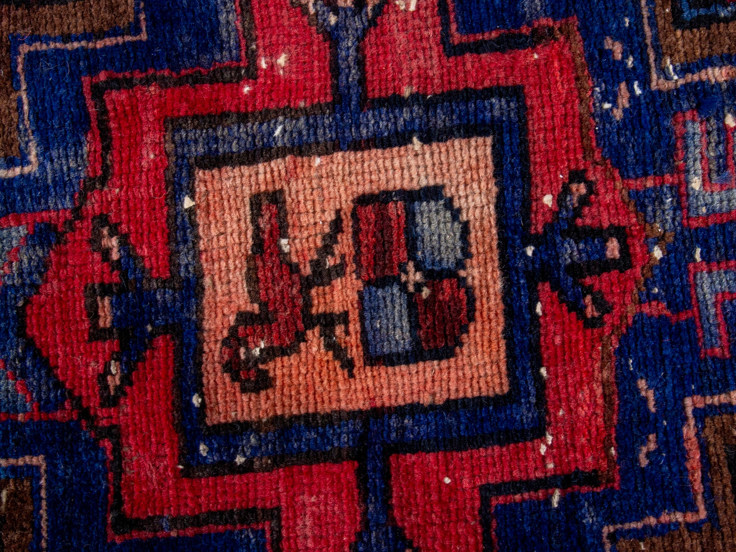 CAN_4311 - 1'10" x 8'10"