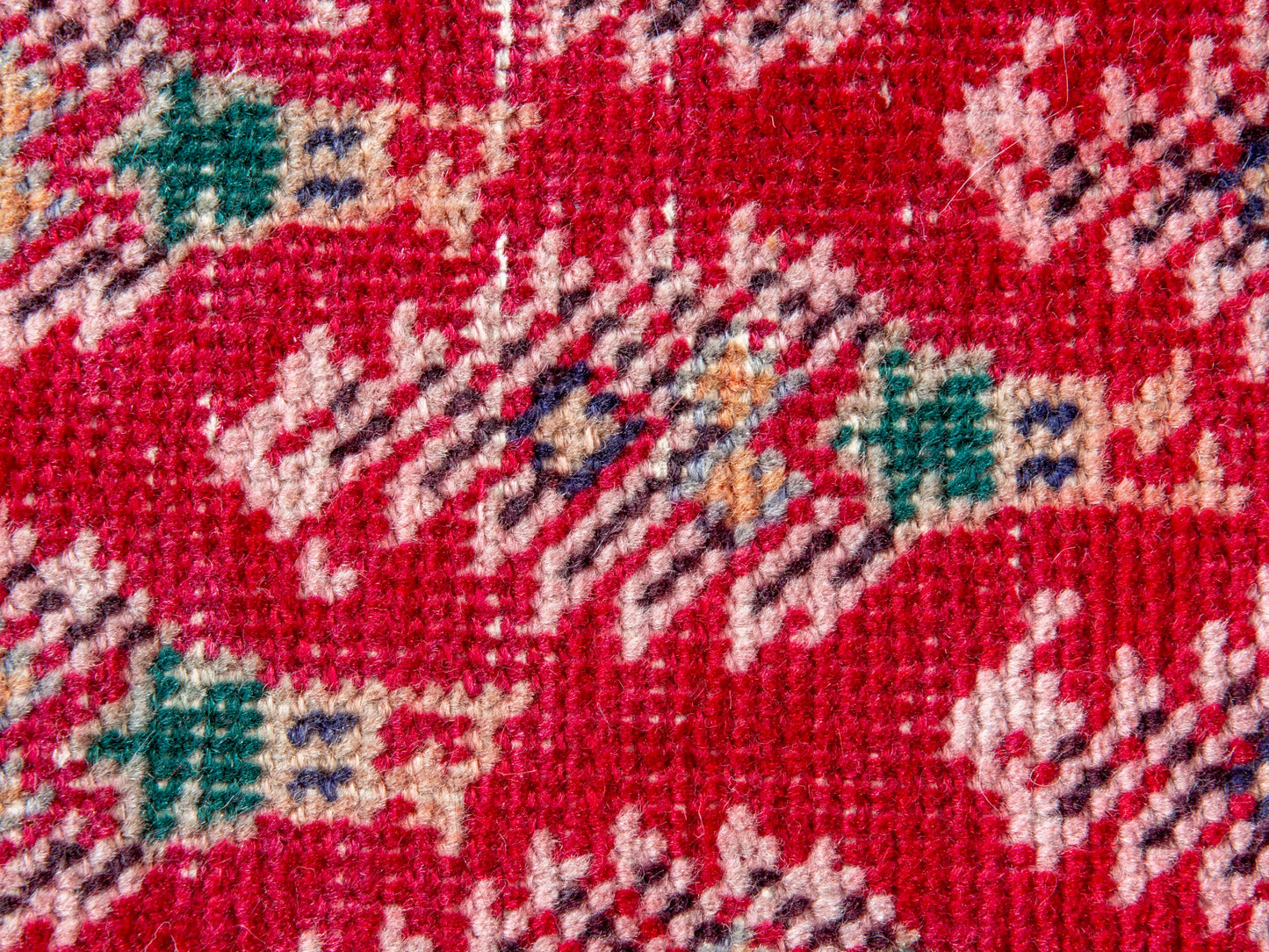 CAN_4314 - 2'2" x 11'3"
