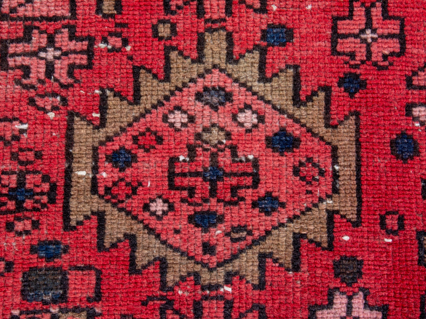 CAN_4320 - 2'2" x 9'4"
