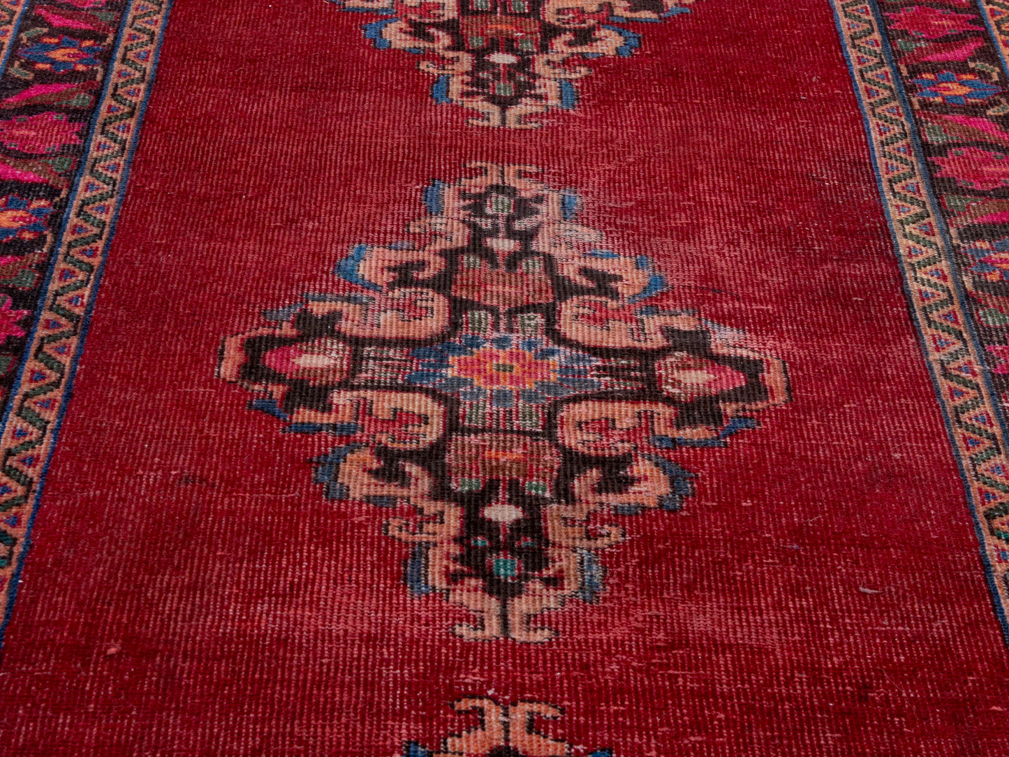 CAN_4322 - 3'7" x 10'3"