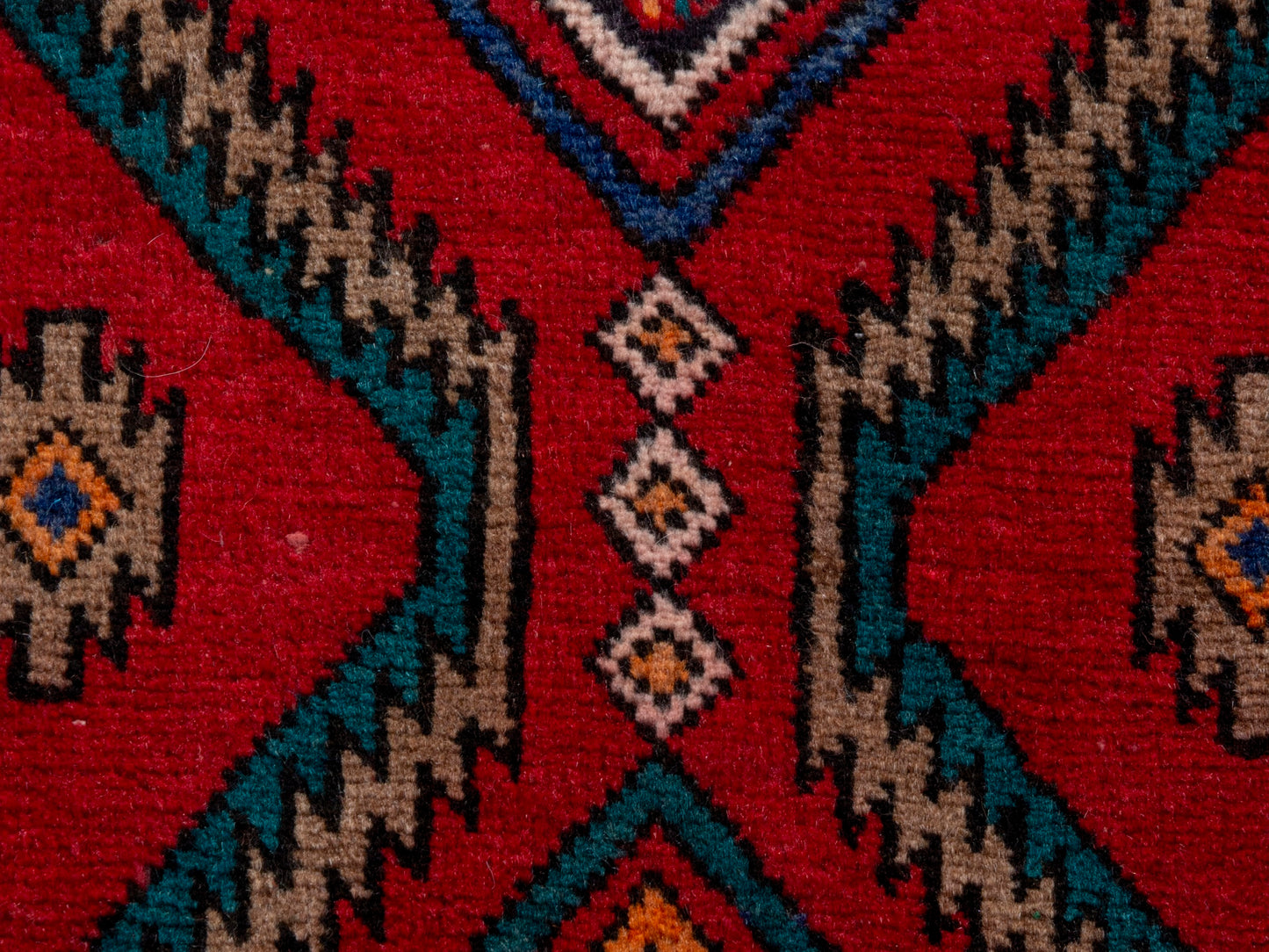 CAN_4323 - 4' x 15'