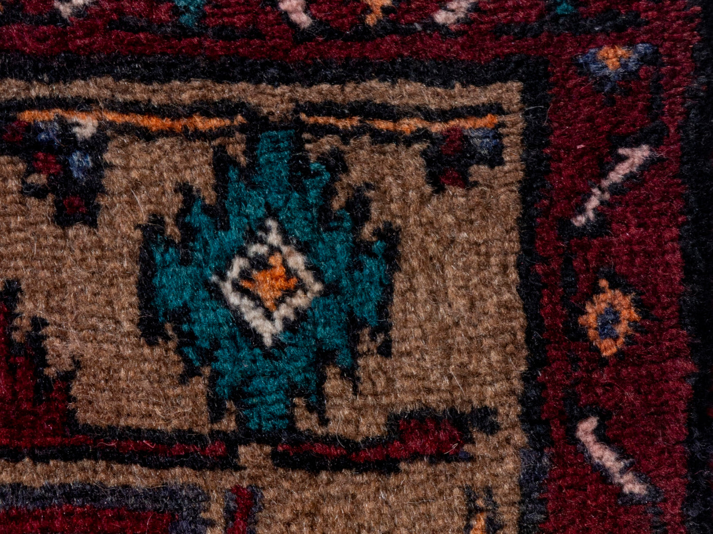 CAN_4323 - 4' x 15'