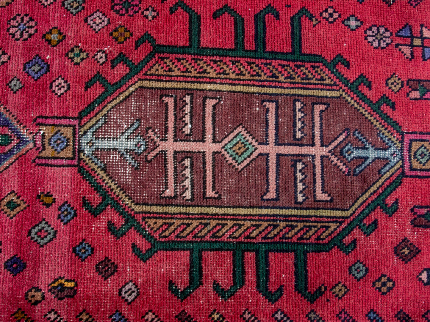 CAN_4325 - 2'1" x 6'7"