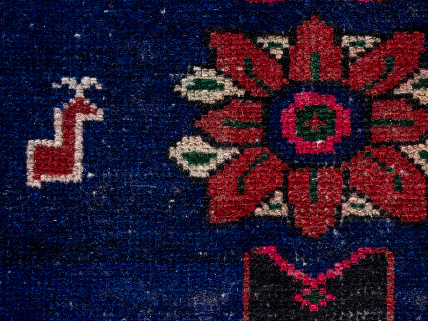 CAN_4327 - 3'6" x 10'3"
