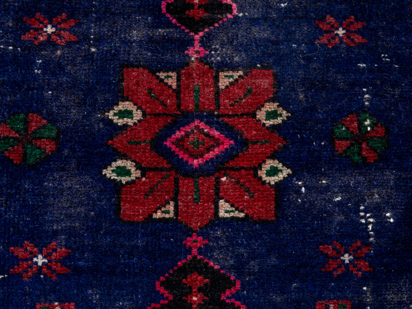 CAN_4327 - 3'6" x 10'3"