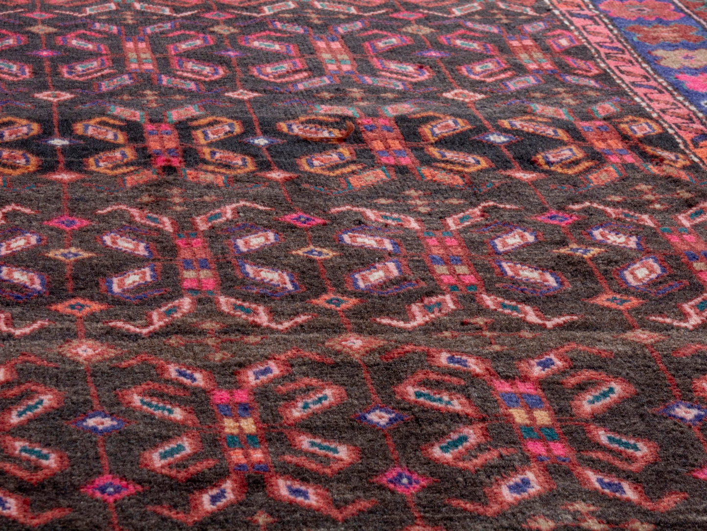 CAN_4332 - 3'7" x 8'4"