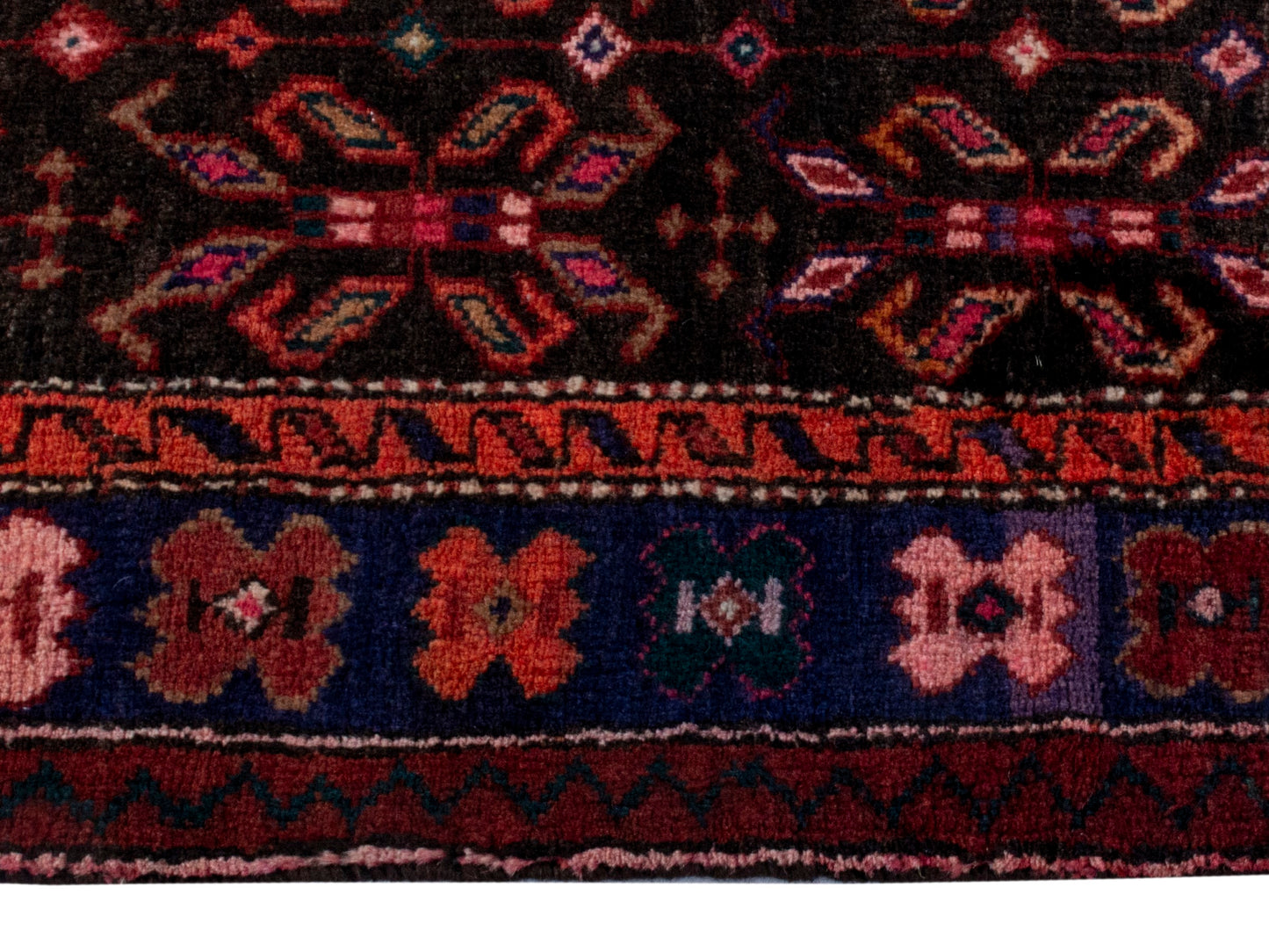 CAN_4332 - 3'7" x 8'4"