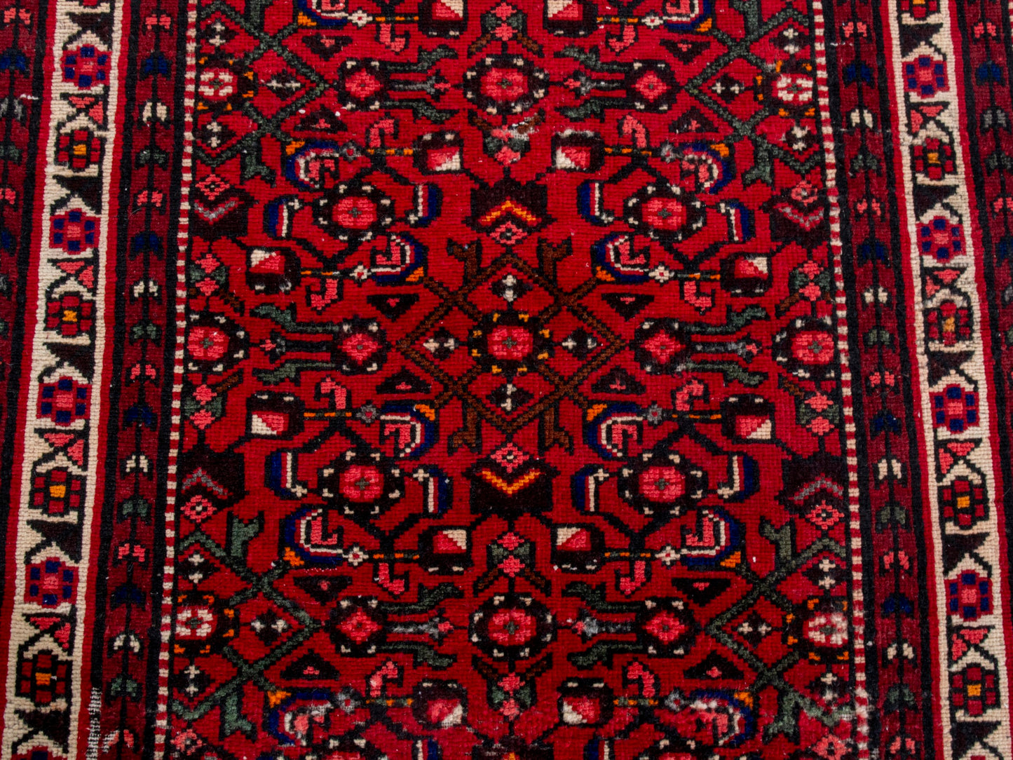 CAN_4333 - 2'9" x 13'5"