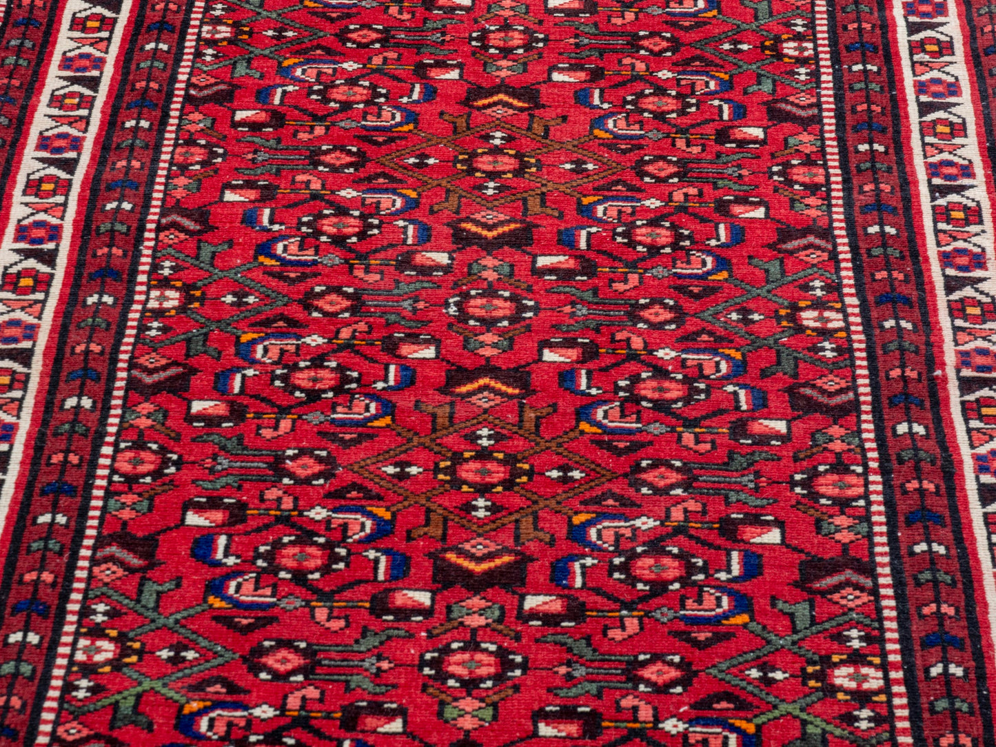 CAN_4333 - 2'9" x 13'5"