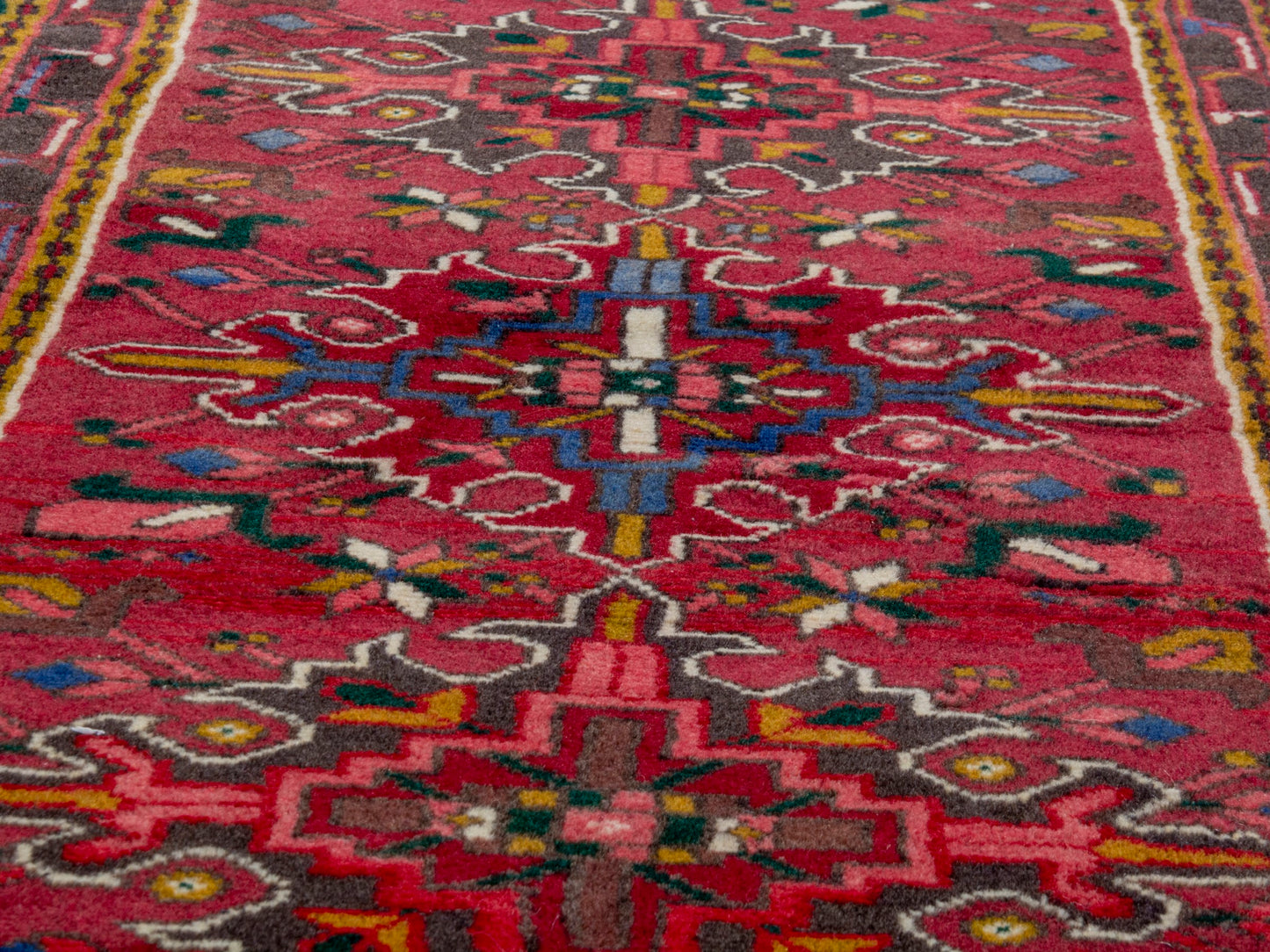 CAN_4334 - 2'4" x 6'5"