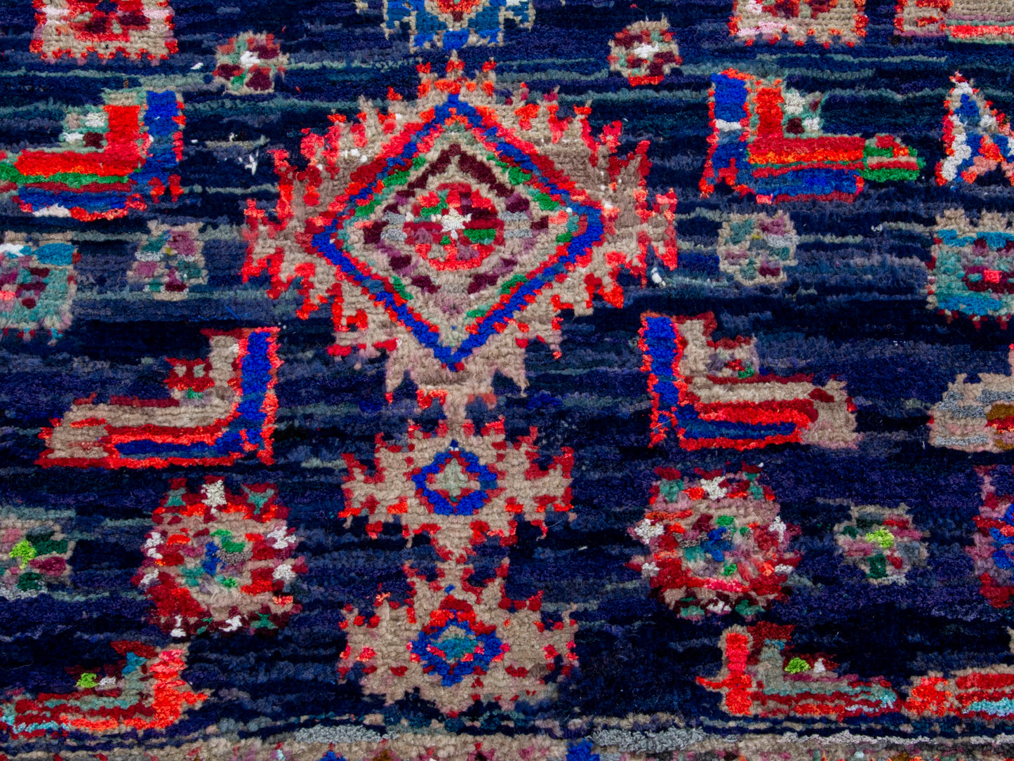 CAN_4336 - 3'5" x 9'3"