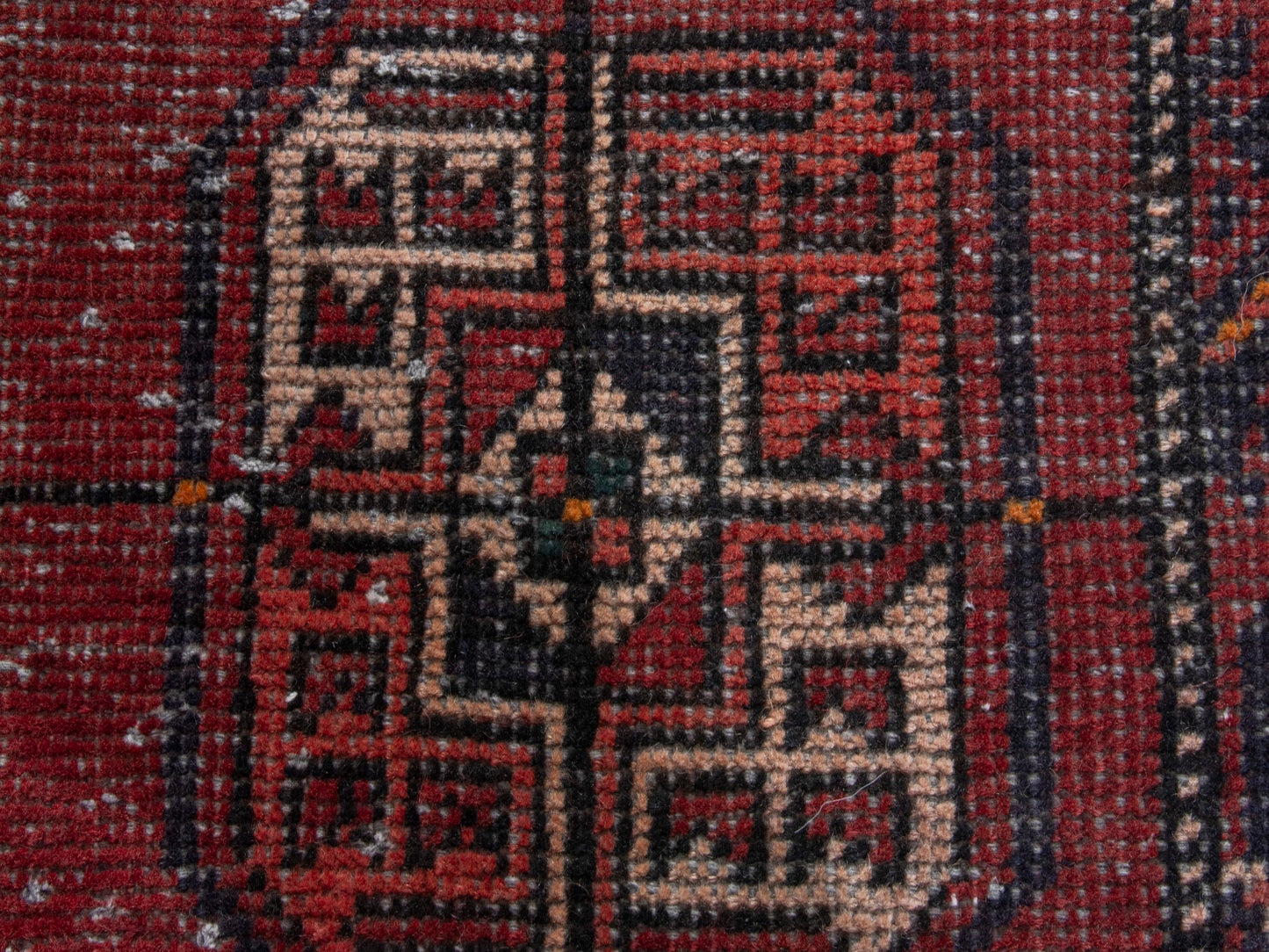 CAN_4341 - 2'3" x 9'2"