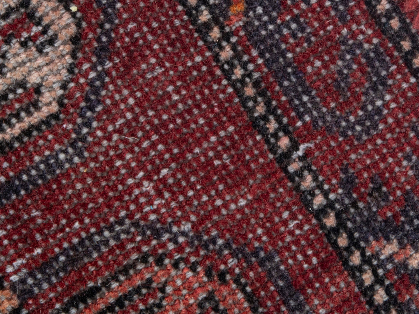 CAN_4341 - 2'3" x 9'2"