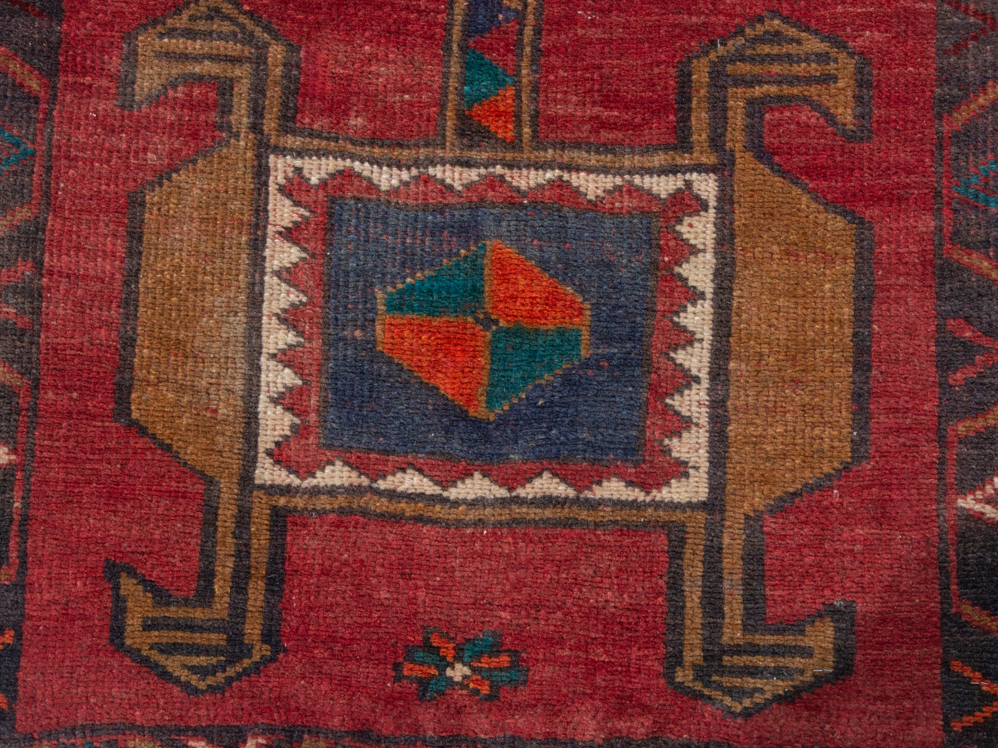 CAN_4363 - 2'2" x 12'2"