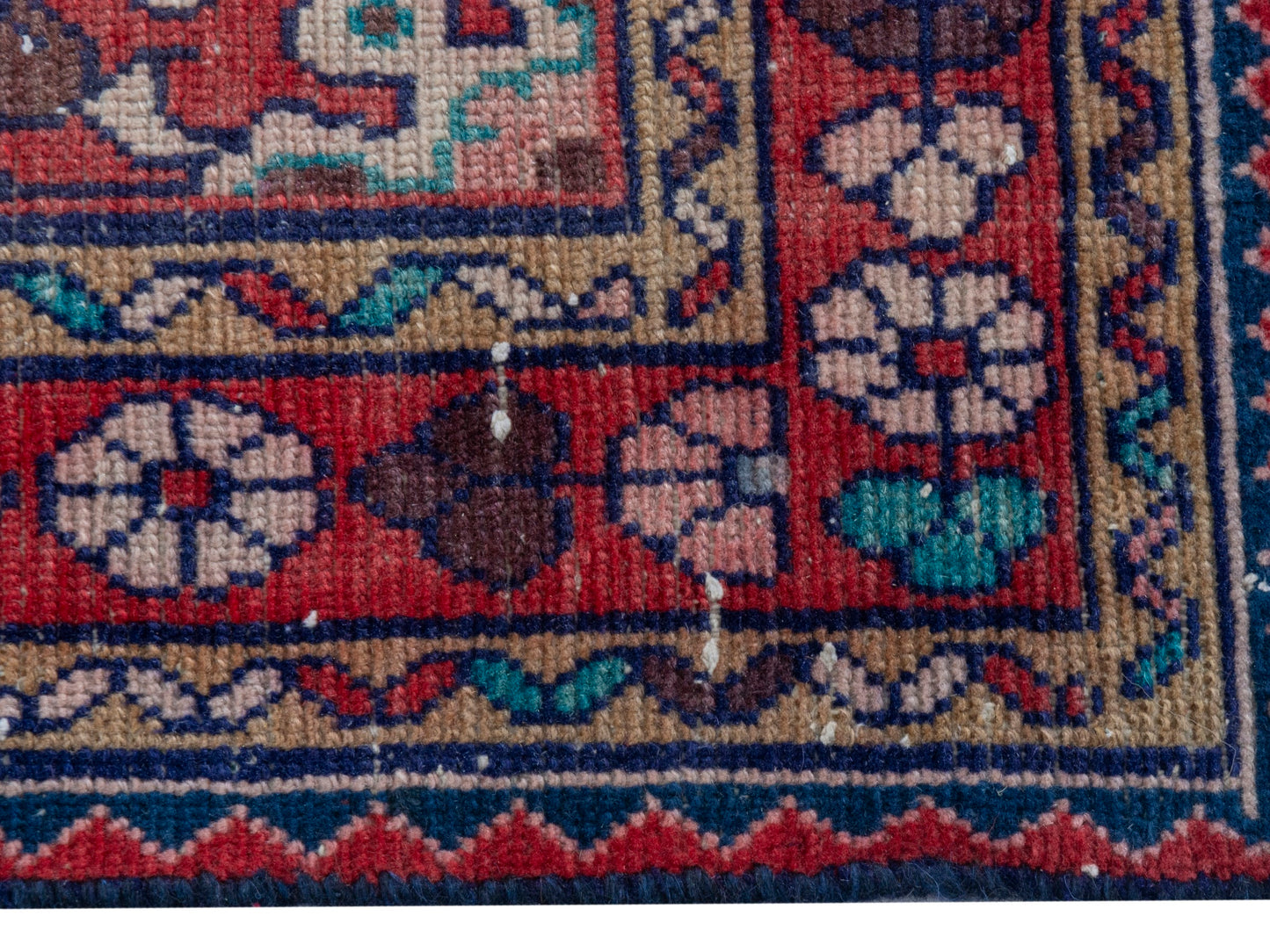CAN_4366 - 3'3" x 9'11"