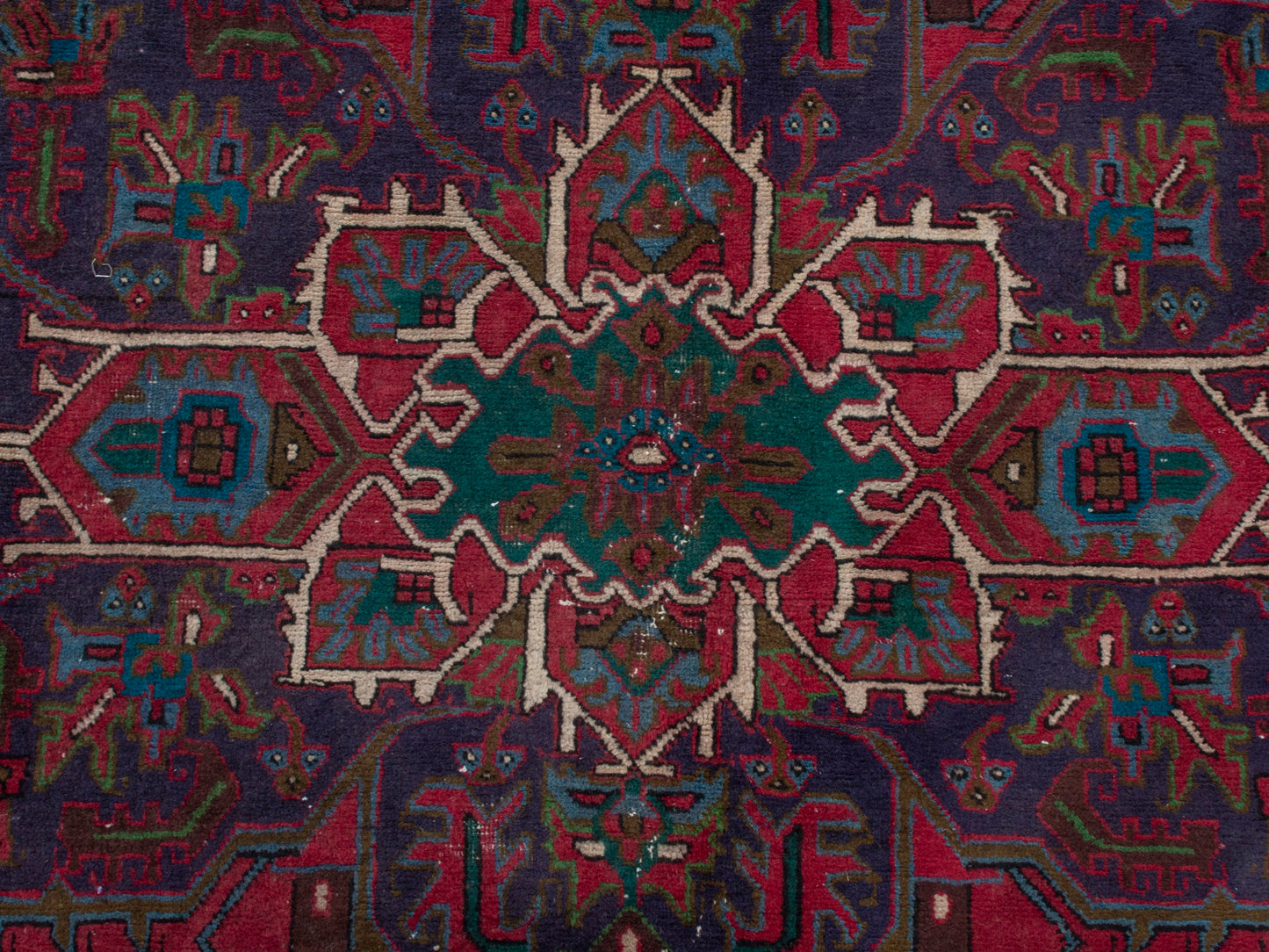 CAN_4381 - 7'7" x 11'6"