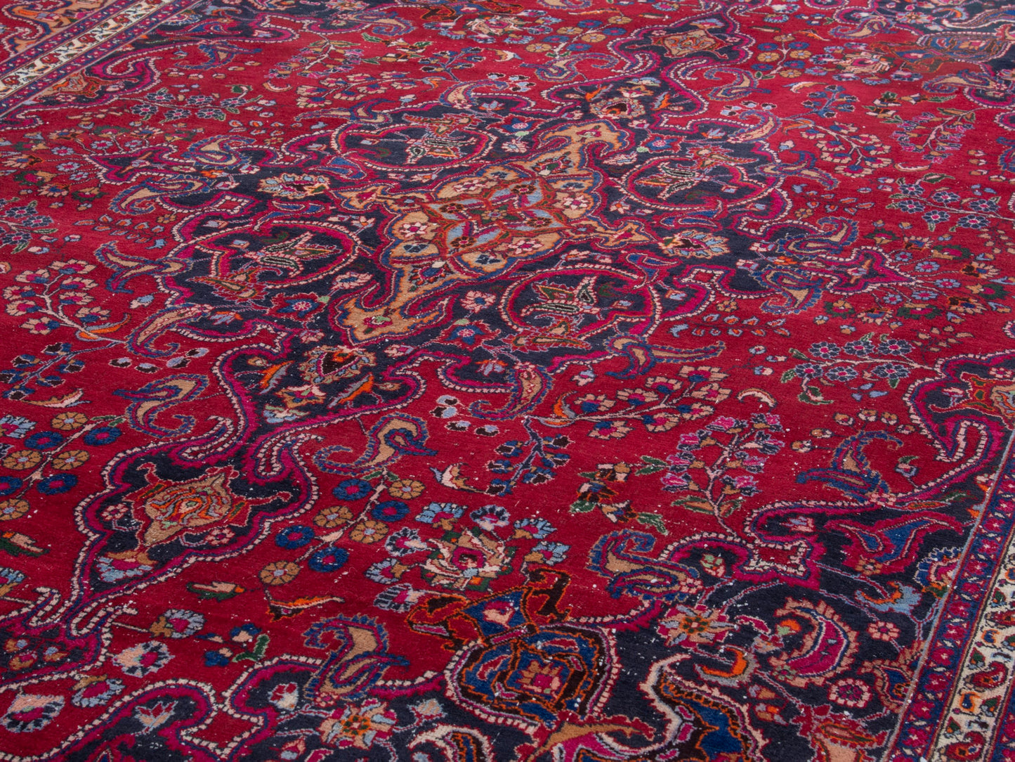 CAN_4385 - 8'9" x 12'4"
