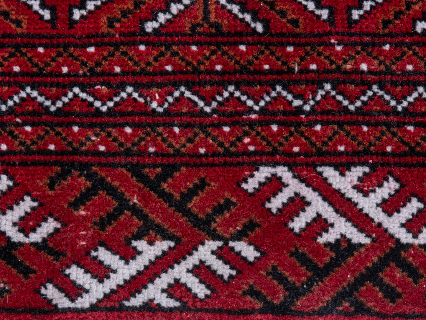 CAN_4387 - 8'1" x 10'10"