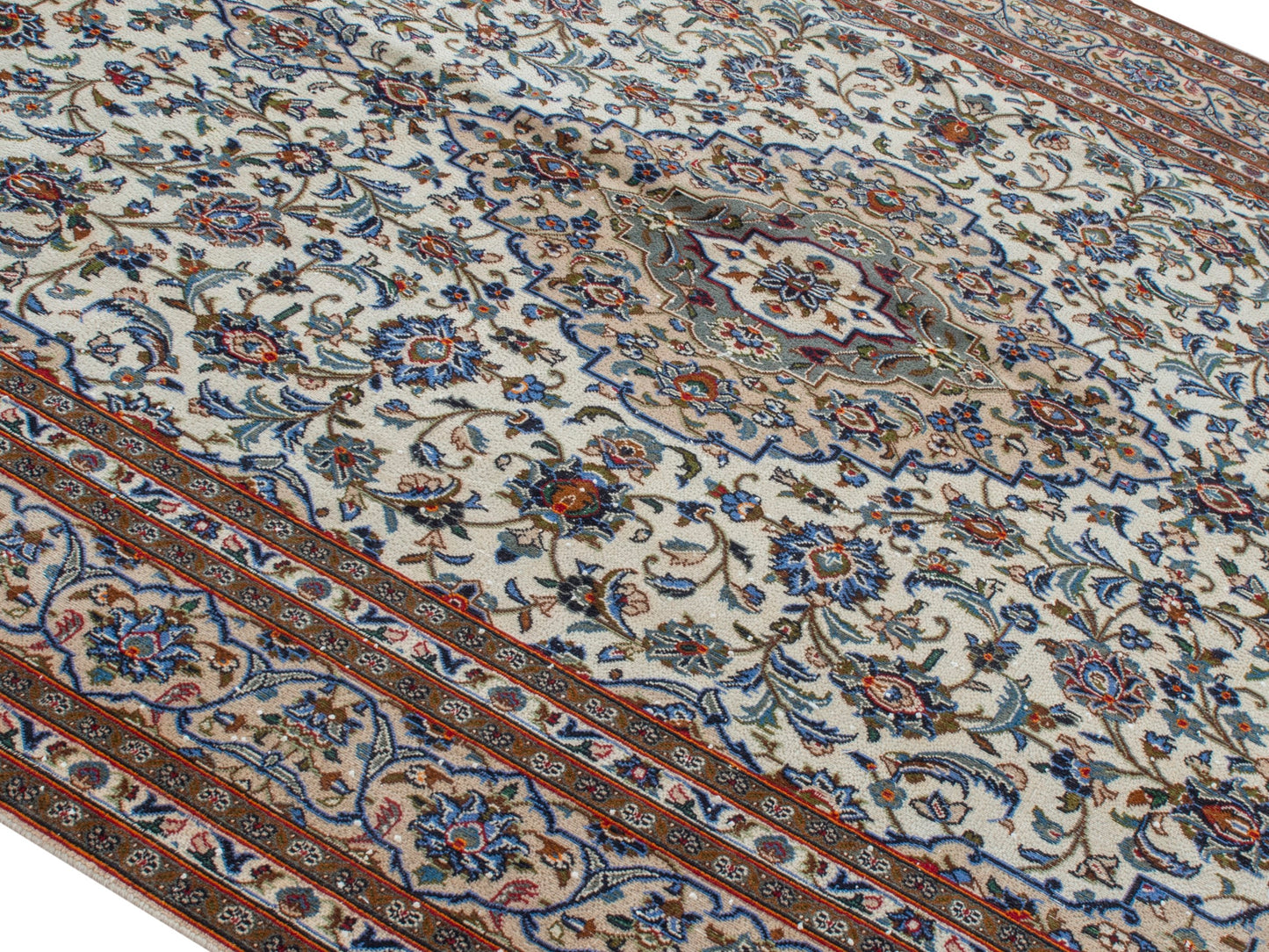 CAN_4390 - 8' x 10'11"