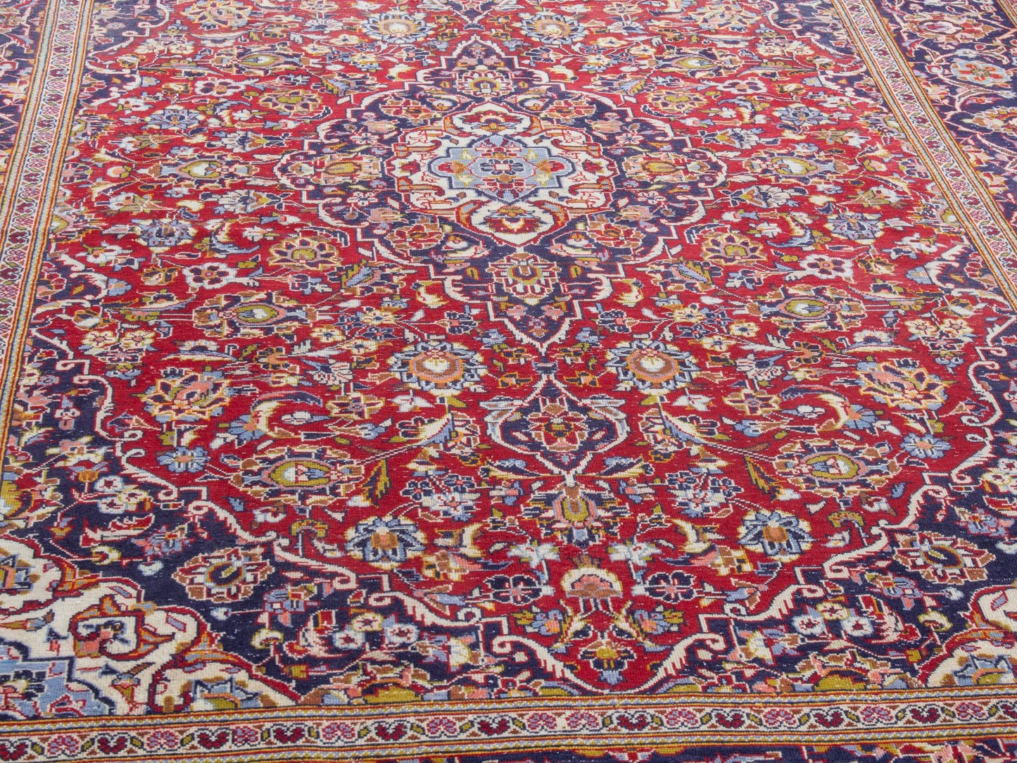CAN_4392 - 6'5" x 10'1"