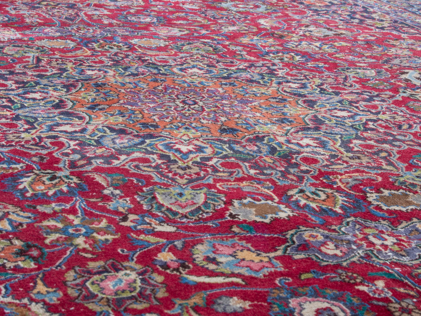 CAN_4394 - 9' x 11'11"