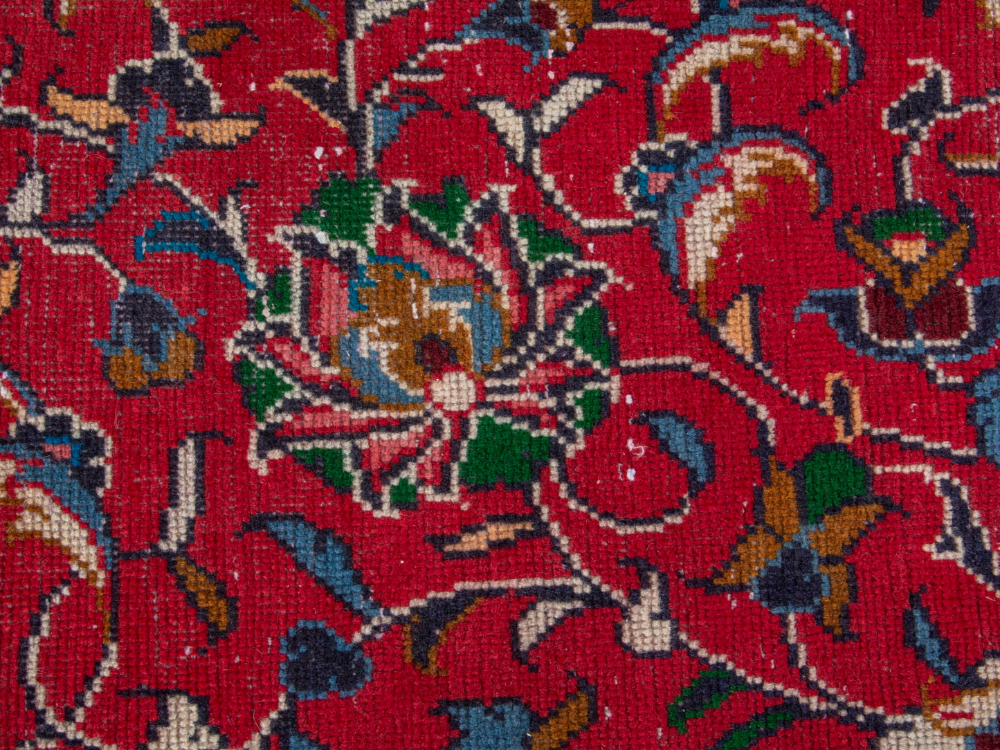 CAN_4395 - 12' x 13'7"