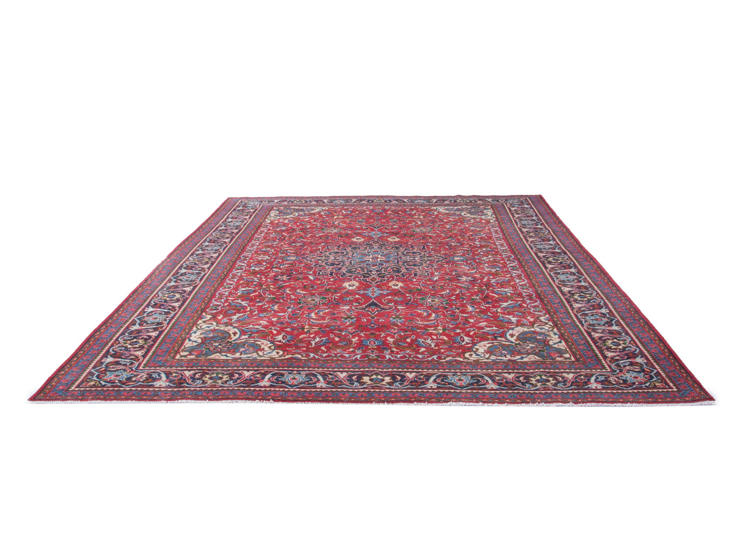 CAN_4395 - 12' x 13'7"