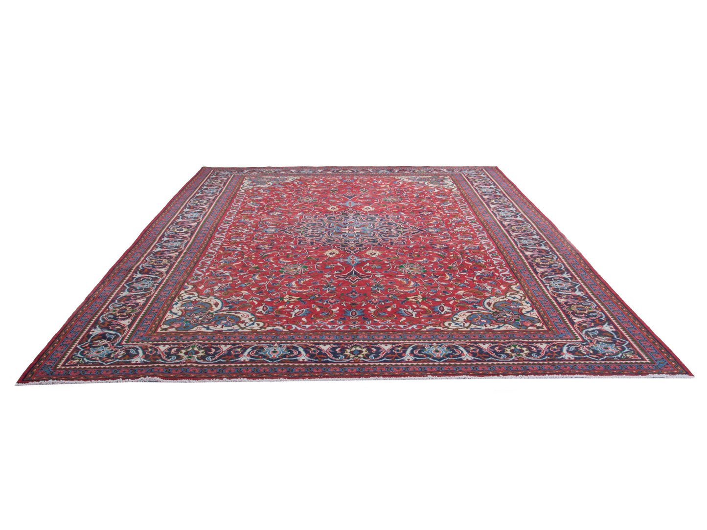 CAN_4395 - 12' x 13'7"