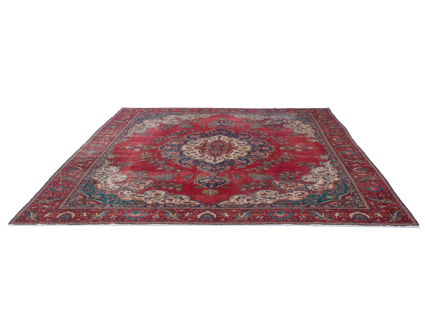 CAN_4396 - 9'2" x 11'10"