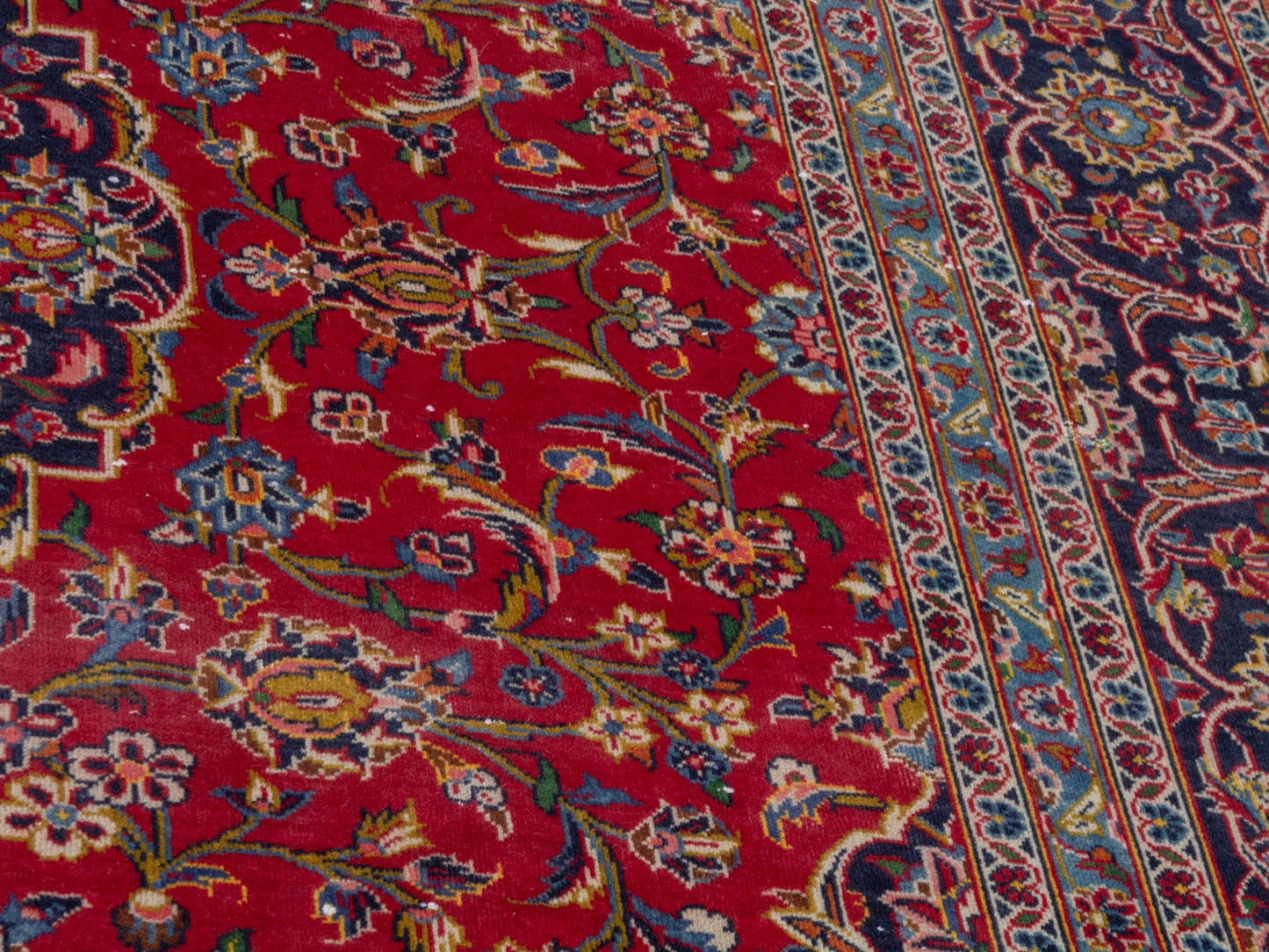 CAN_4398 - 7'3" x 10'10"