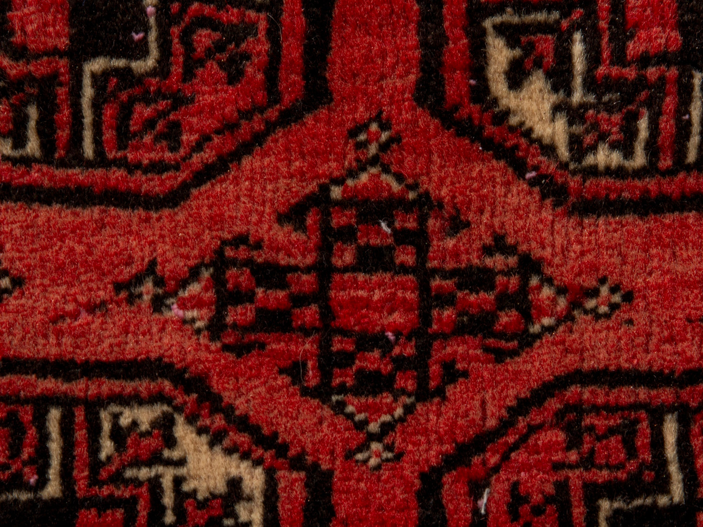CAN_4601 - 3'5" x 5'10"