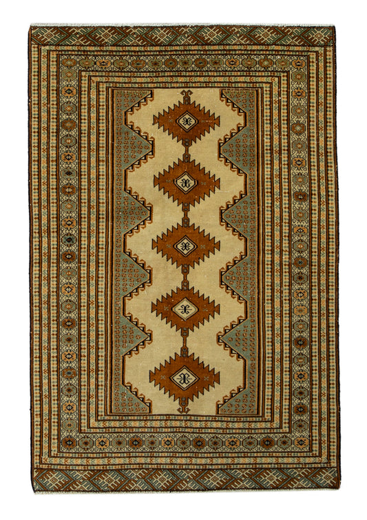 CAN_4602 - 3'9" x 5'7"