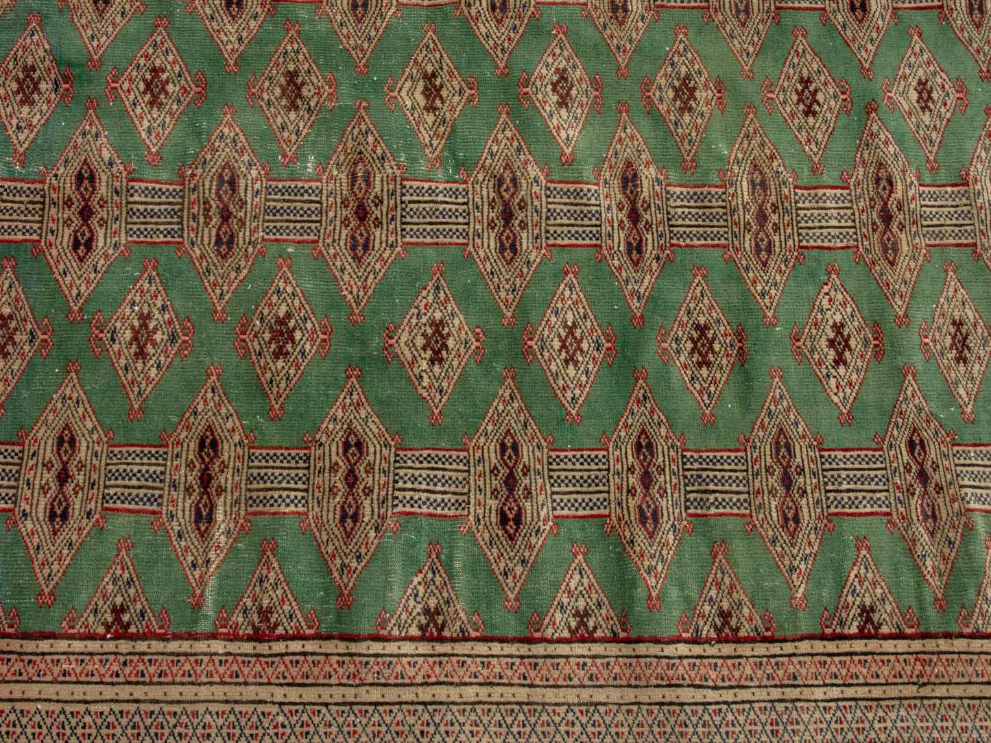 CAN_4610 - 3'5" x 4'9"