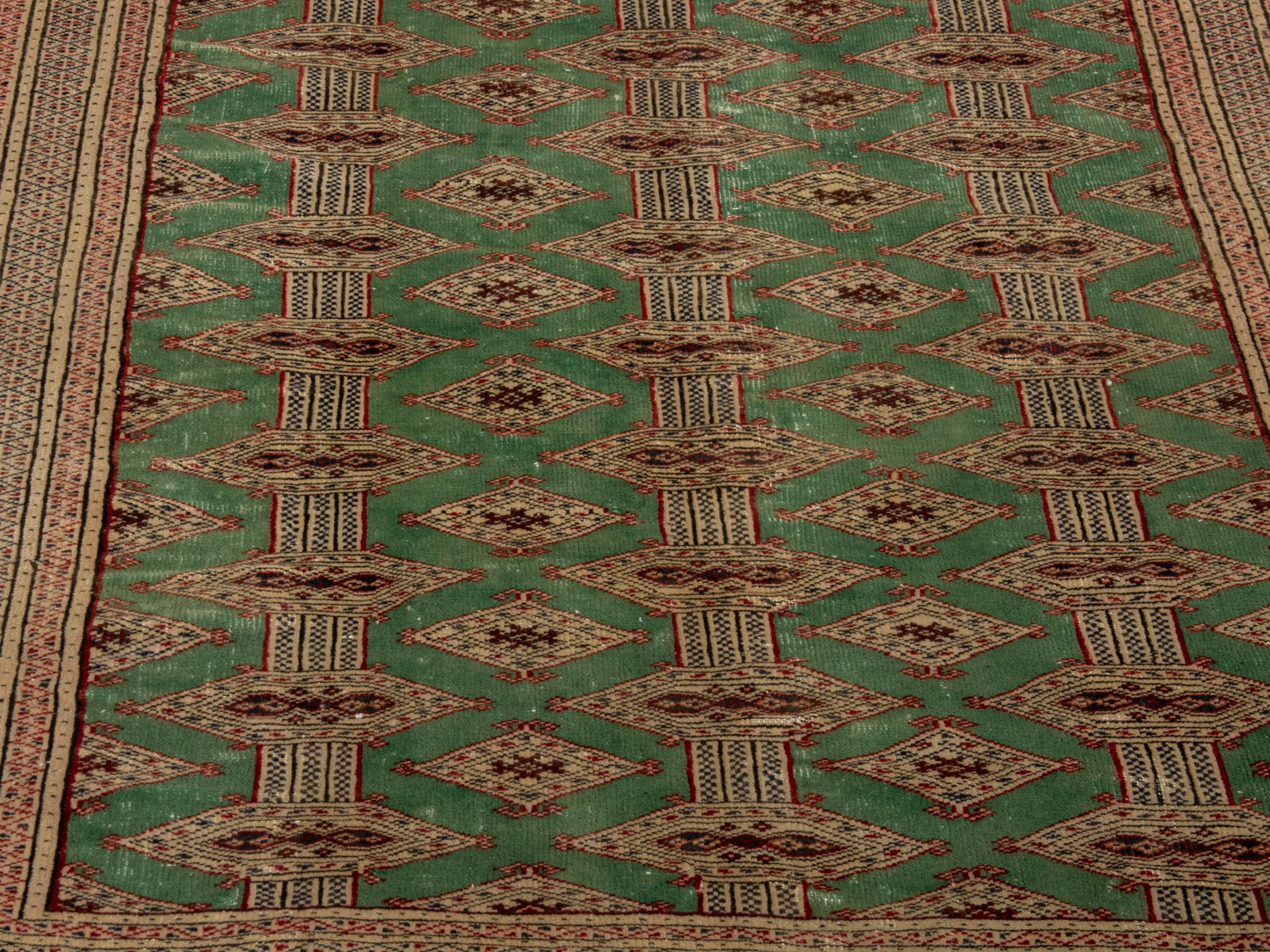 CAN_4610 - 3'5" x 4'9"