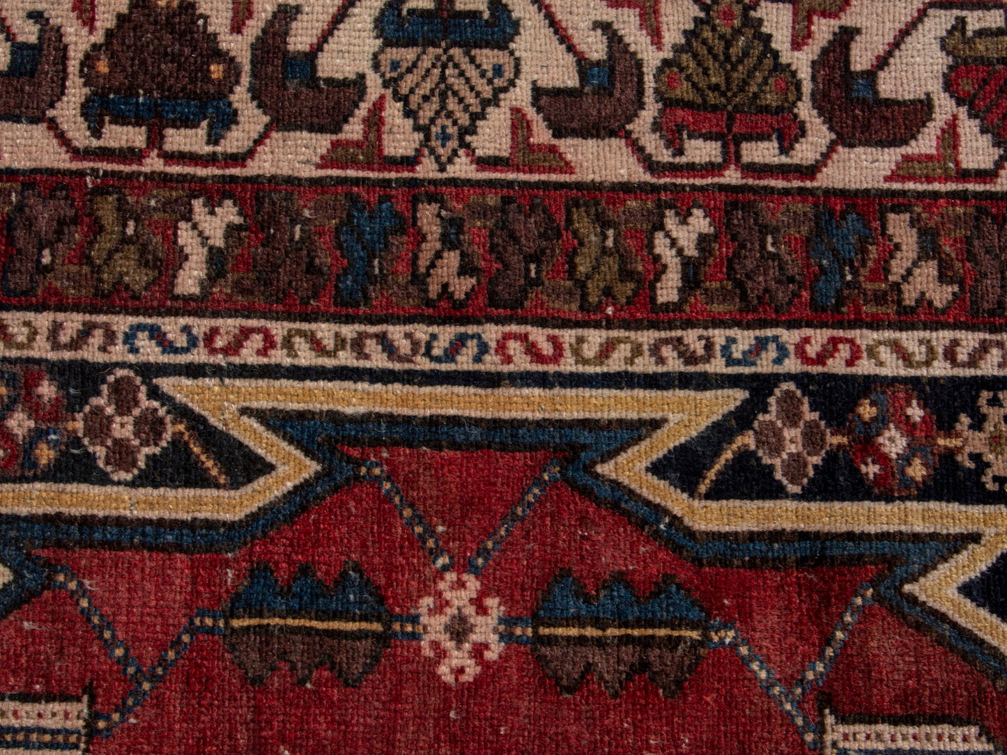 CAN_4615 - 3'11" x 6'1"