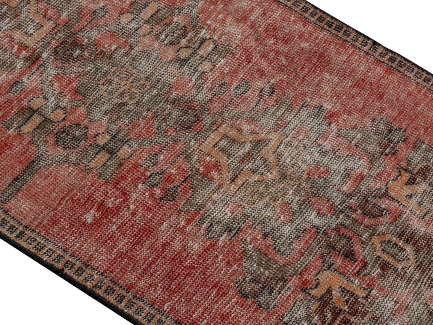 CAN_4619 - 2'1" x 6'2"