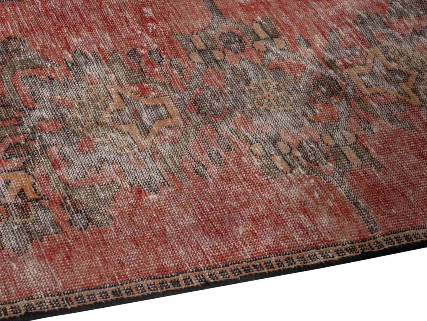 CAN_4619 - 2'1" x 6'2"