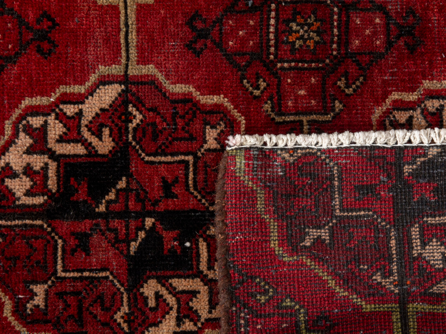 CAN_4624 - 2'6" x 5'1"