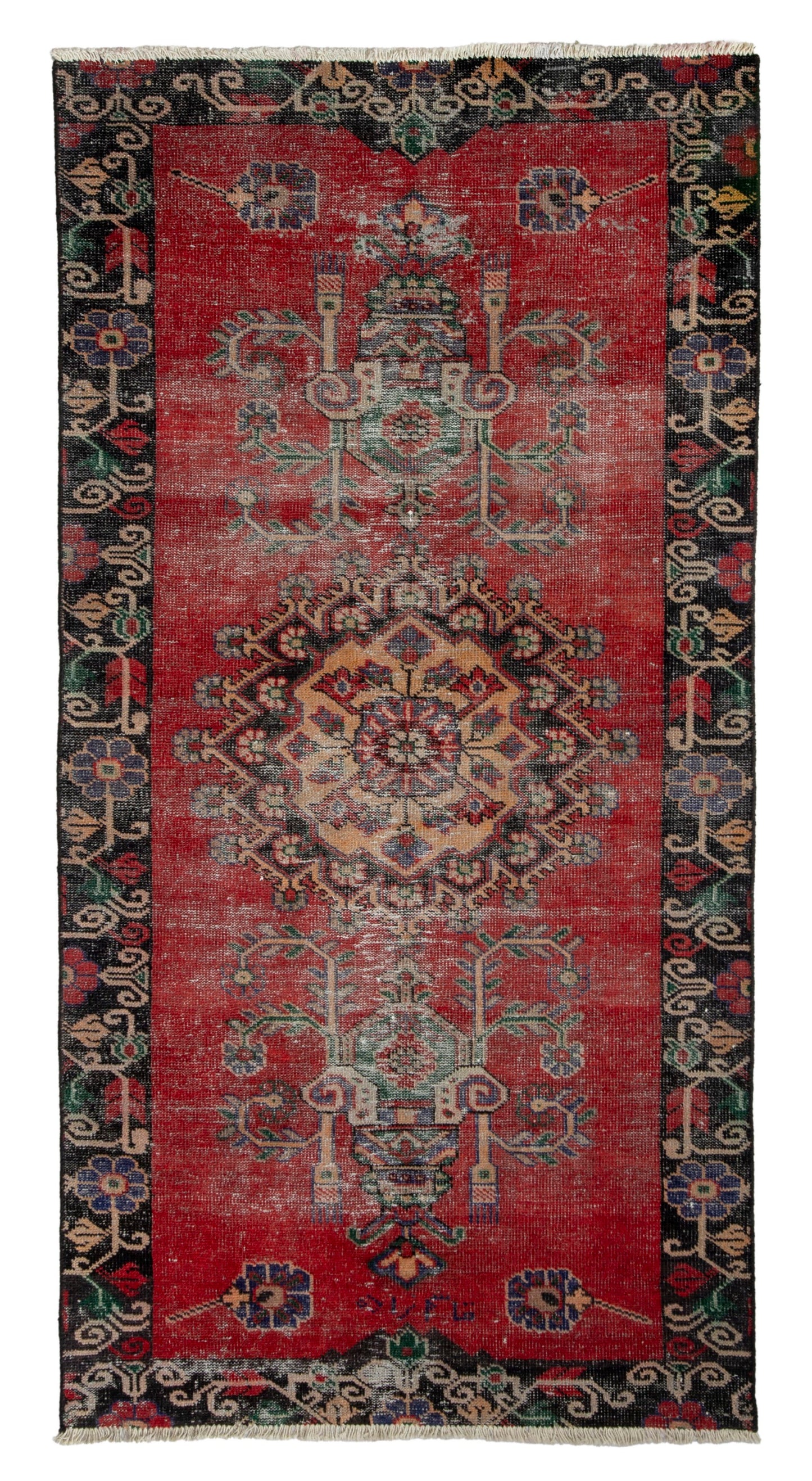 CAN_4631 - 3'7" x 7'3"