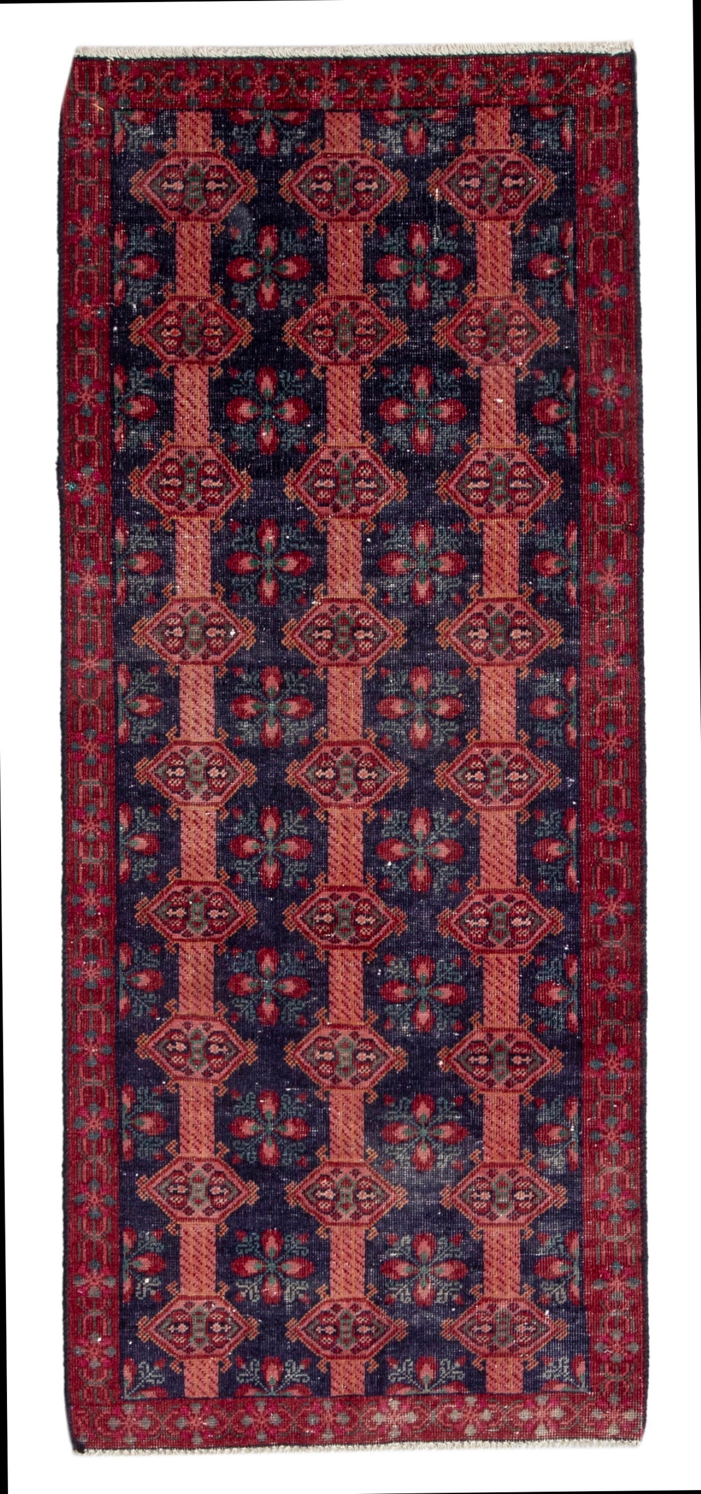CAN_4635 - 2'2" x 4'11"