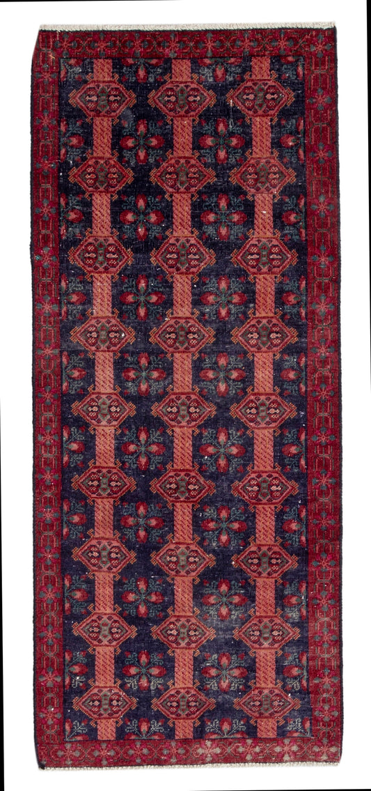 CAN_4635 - 2'2" x 4'11"