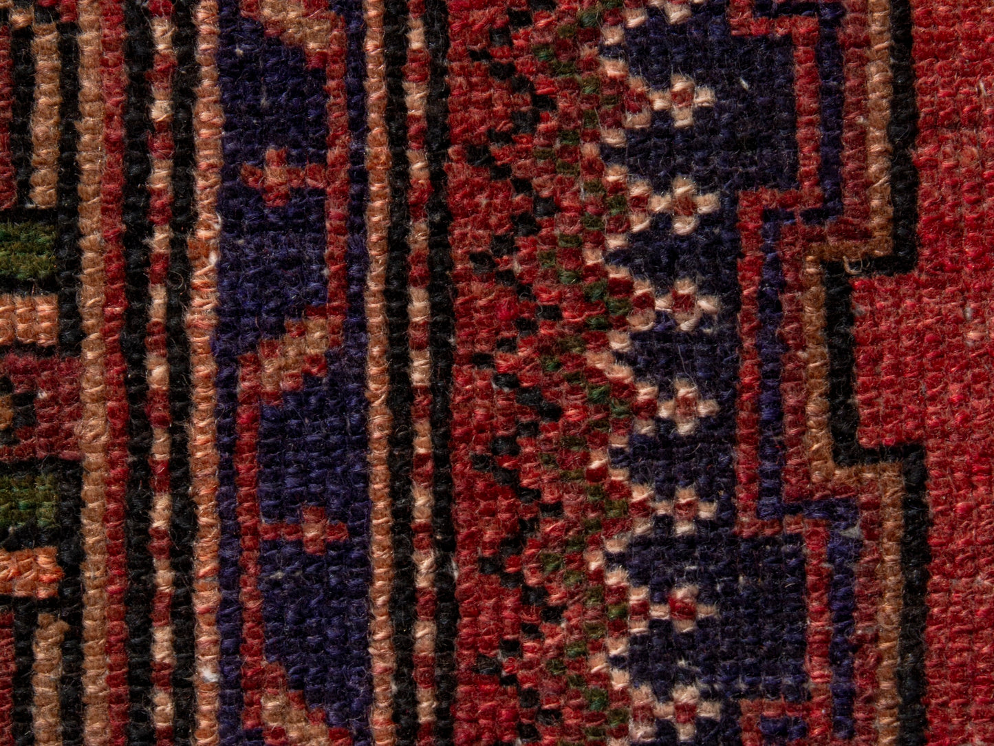 CAN_4641 - 4'1" x 7'9"