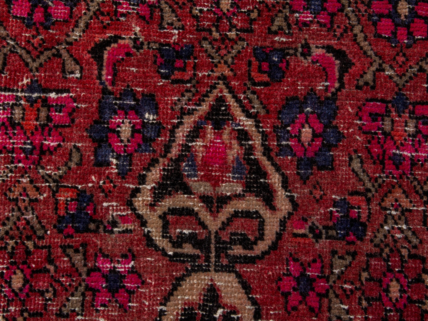 CAN_4643 - 3'9" x 5'6"